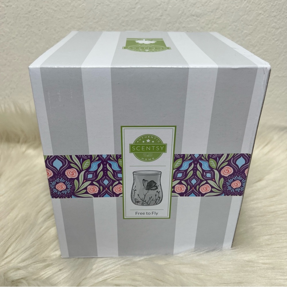 *NEW* Free to Fly Scentsy Warmer - Picture 7 of 10